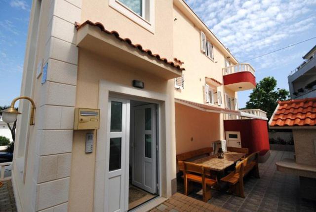 Villa Guliver Slatine Extérieur photo